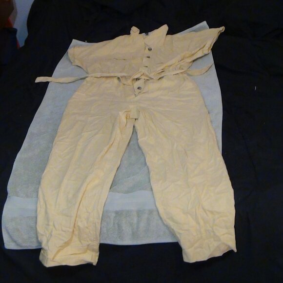 Universal Thread Linen Jump Suit Short Sleeve Pockets Cinch Waist Yellow Size 10 - Picture 2 of 14